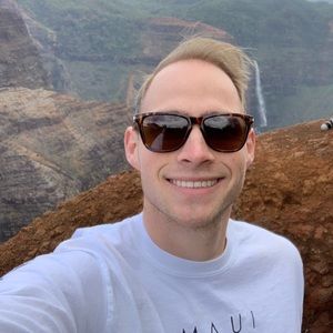 Meet your Posher, Cameron